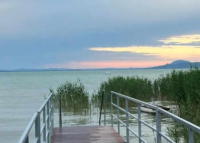 Vikrics Appartement Balatonmáriafürdő