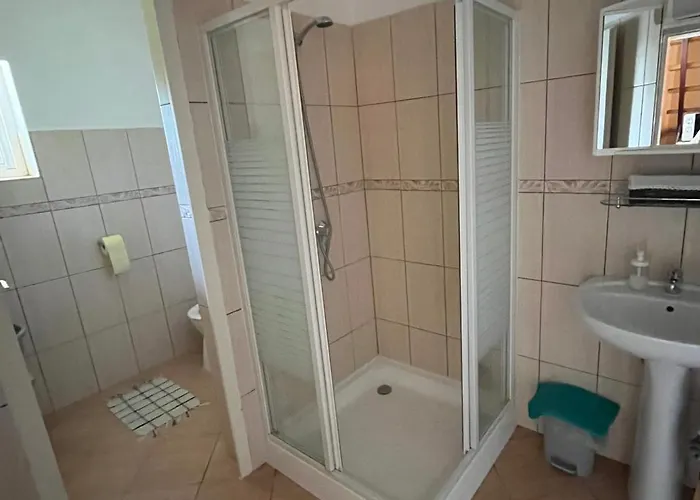 Vikrics Balatonmáriafürdő